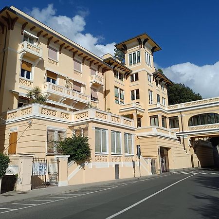 Il Faro Dei Poeti Apartamento Lerici Exterior foto