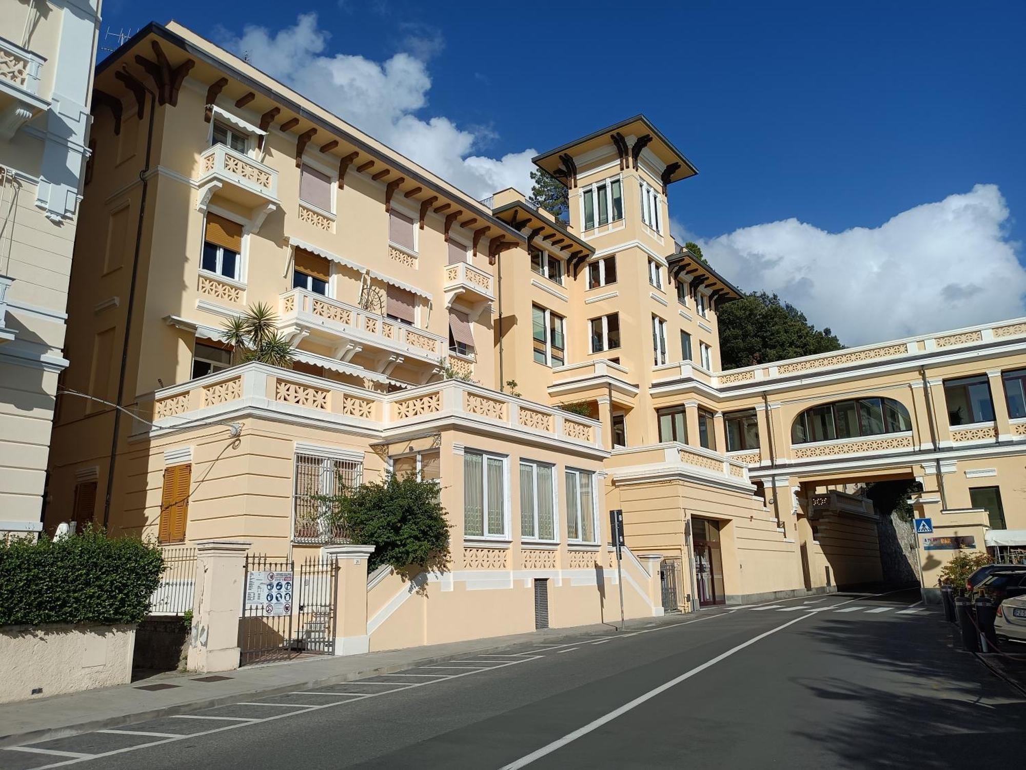 Il Faro Dei Poeti Apartamento Lerici Exterior foto