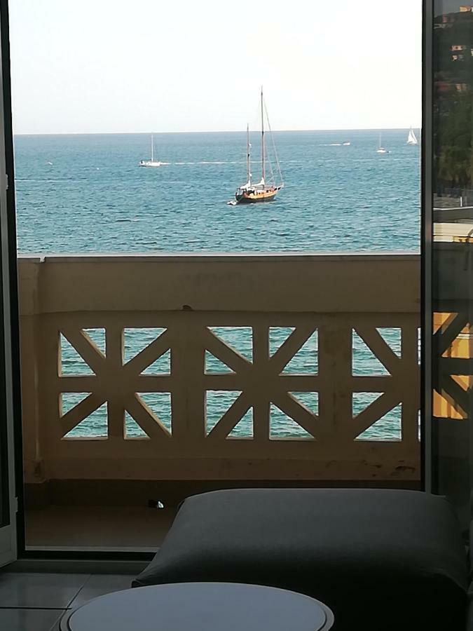 Il Faro Dei Poeti Apartamento Lerici Exterior foto